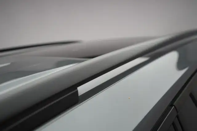 Volkswagen Tiguan Allspace view 14