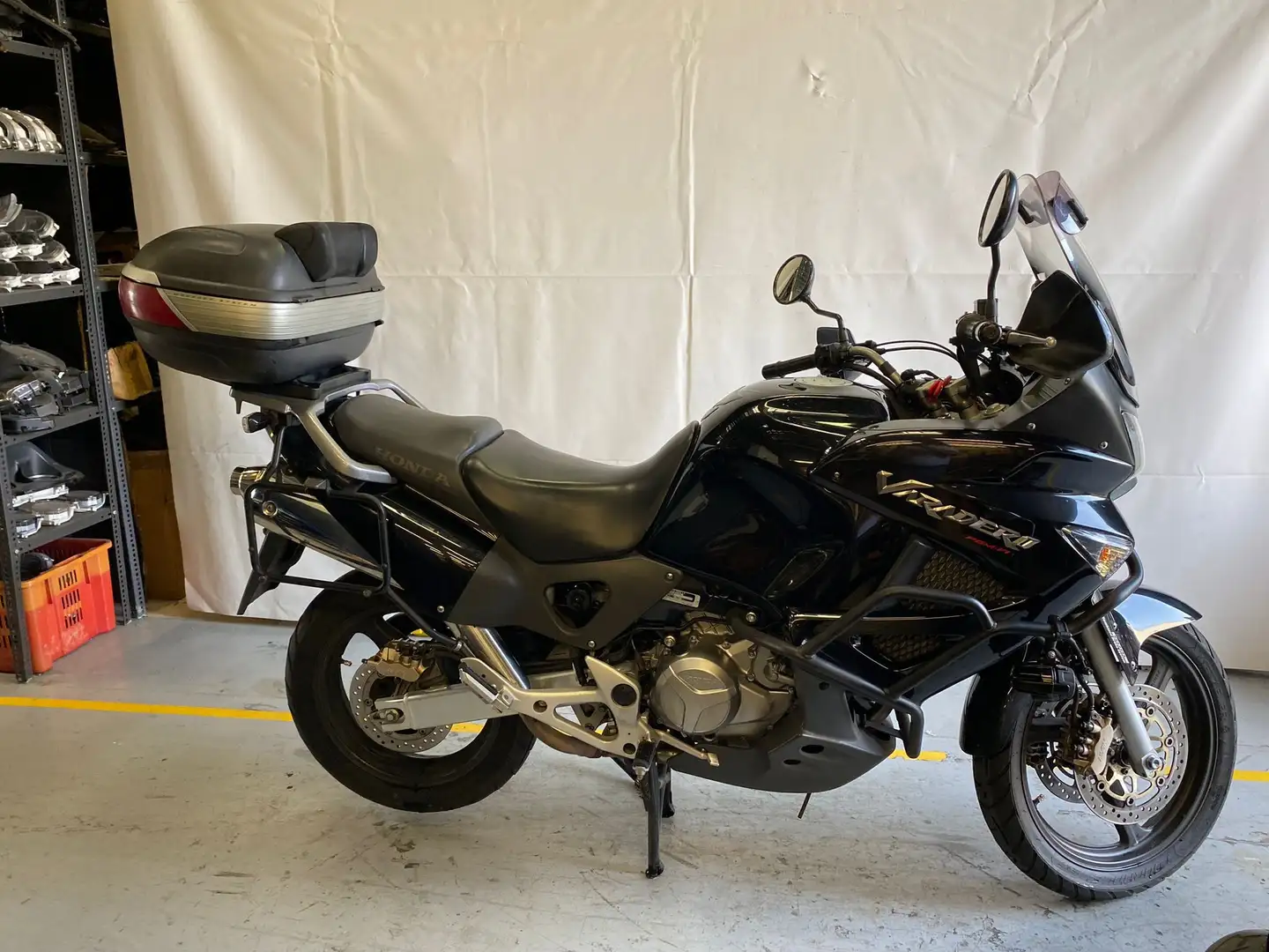 Honda Varadero 1000 Nero - 1