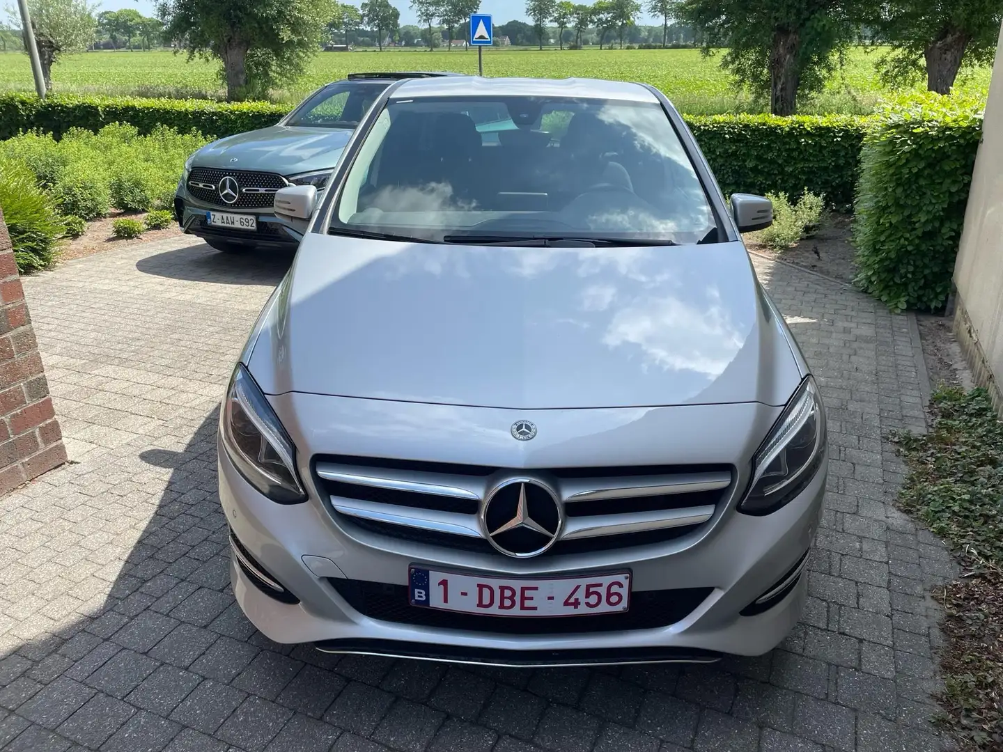 Mercedes-Benz B 180 B Business Solution Auto - 2