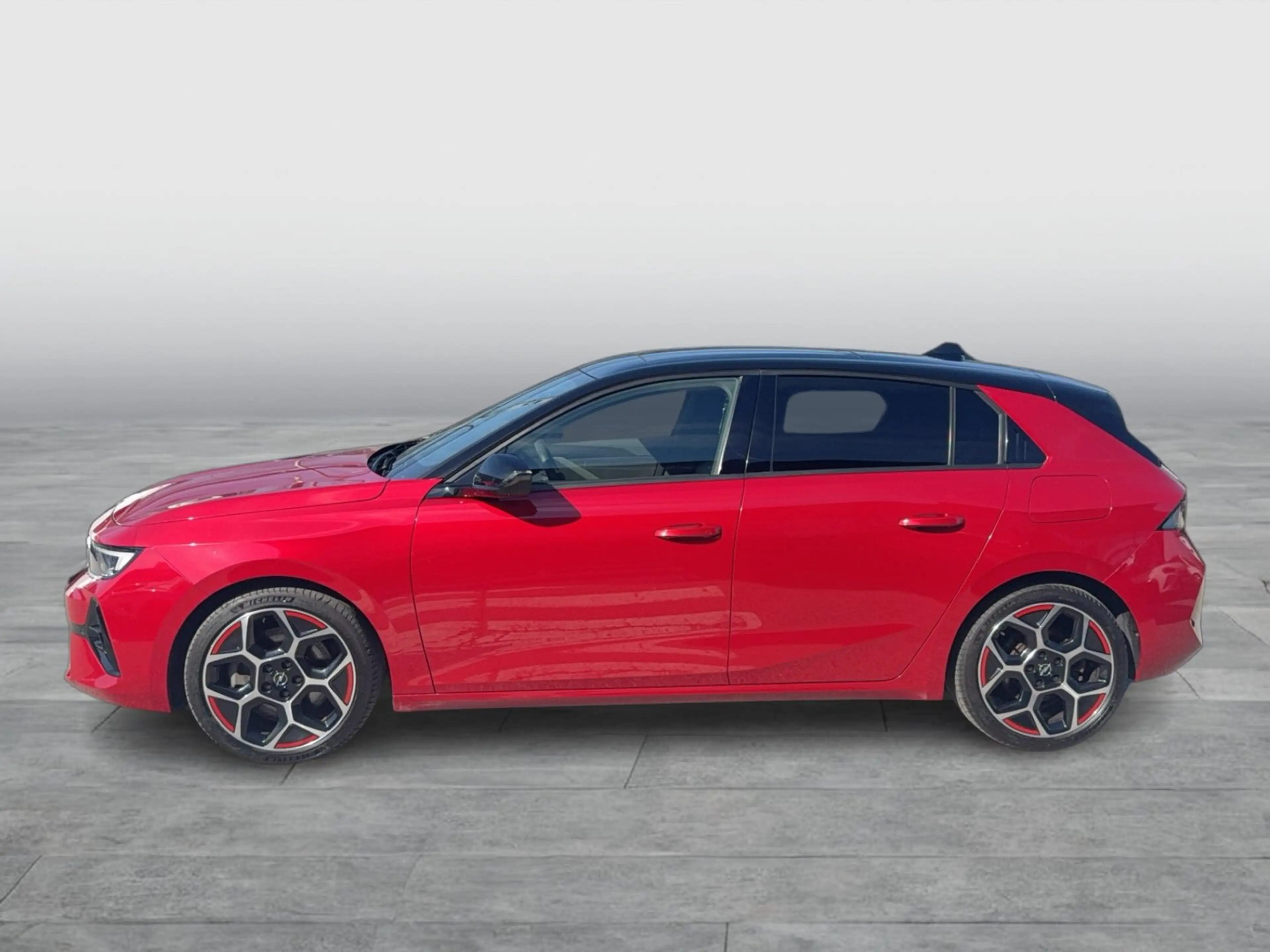 Opel Astra 1,6 Turbo PHEV GS Line Aut. — photo 3