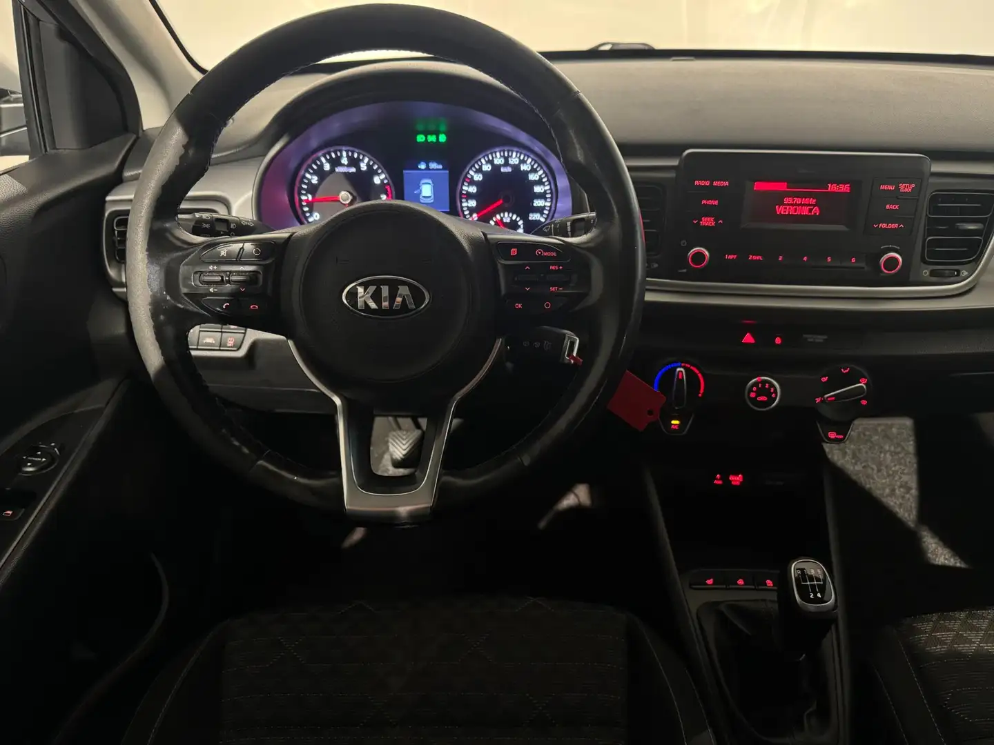 Kia Rio 1.0 TGDI ComfortLine /Airco/Cruise/LED/Lane/LMV Grau - 2