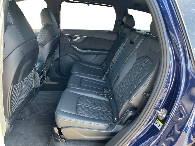 Audi SQ7 4.0 TDI tiptronic quattro Navi LED Pano Cam — photo 11