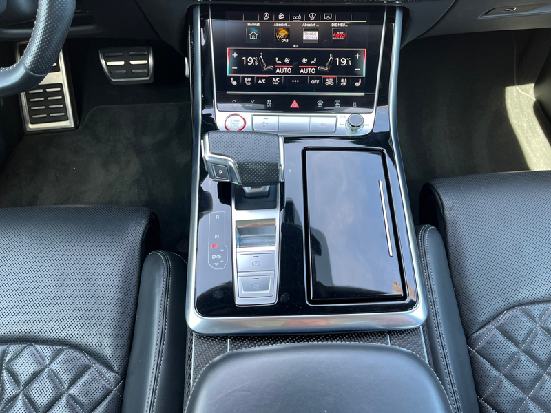 Audi SQ7 4.0 TDI tiptronic quattro Navi LED Pano Cam — photo 8