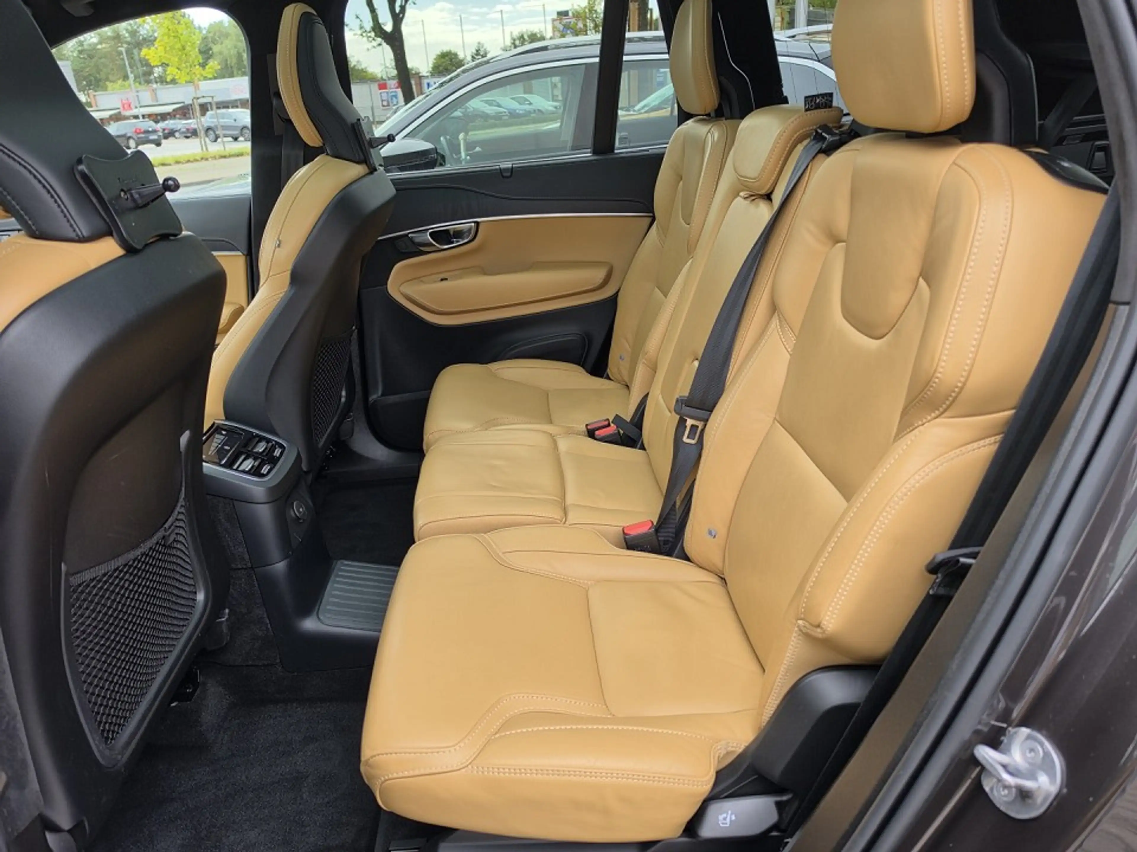 Volvo XC90 T8 Plug-In Hybrid (455 PS) AWD|AT8|Ultimate|AHK — photo 4