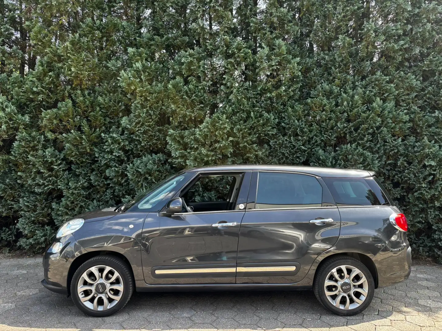Fiat 500L Living 0.9 TwinAir 7 Persoons | Pano Grigio - 2