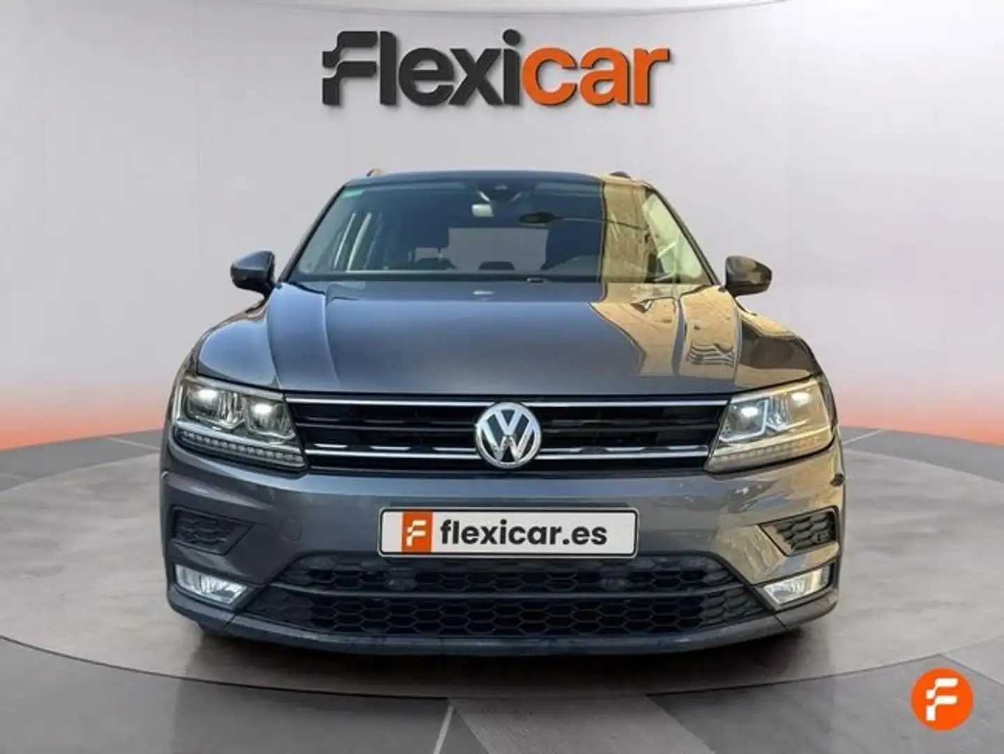 Volkswagen Tiguan Advance+2.0+TDI+110kW+%28150CV%29+DSG Gris - 2