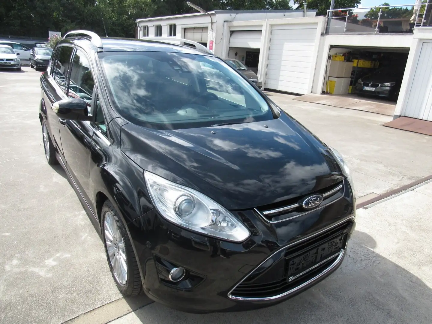 Ford Grand C-Max Grand C-MAX Titanium,7-SITZE. Schwarz - 2