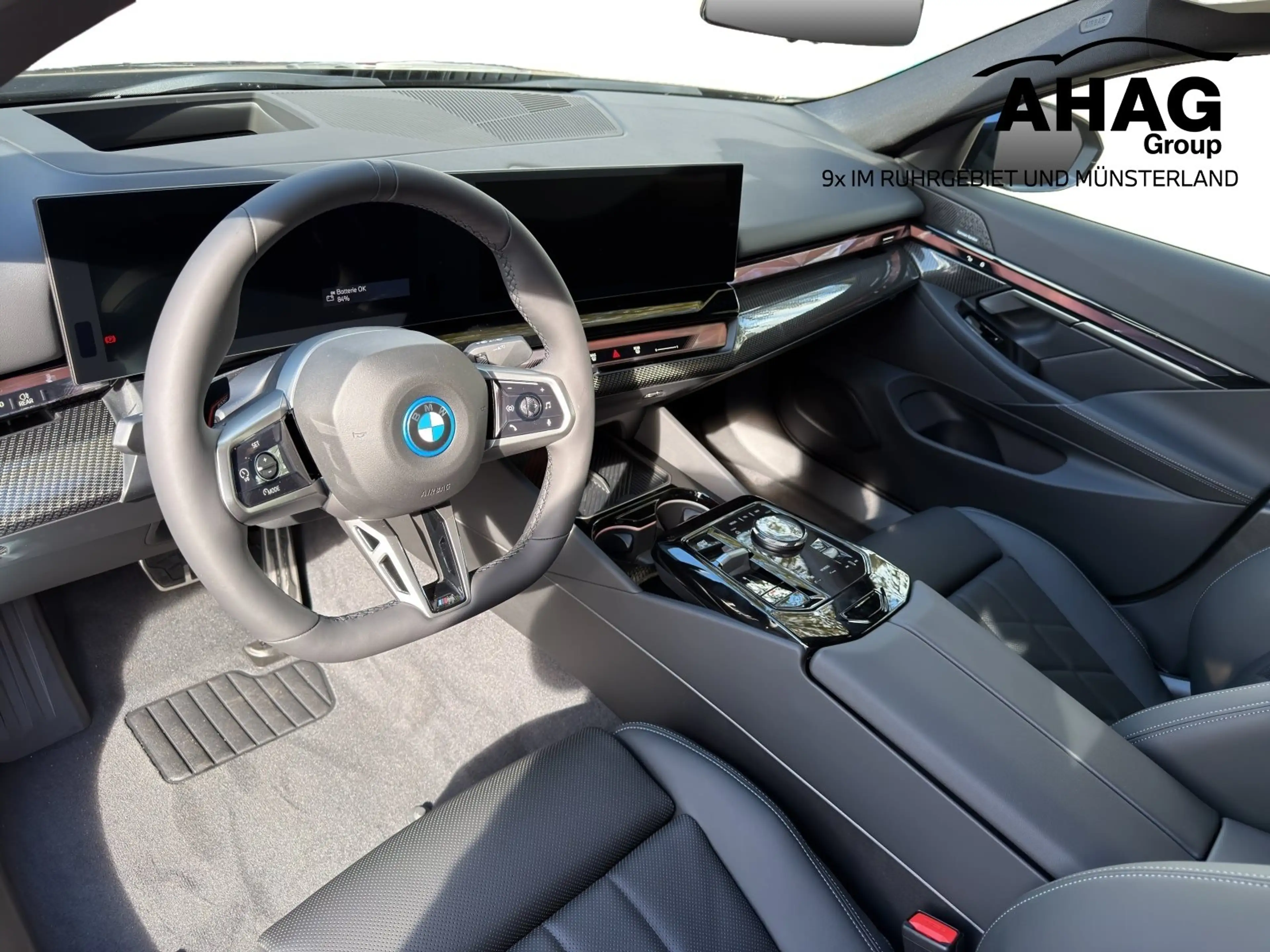 BMW i5 eDrive40 Limousine — photo 8