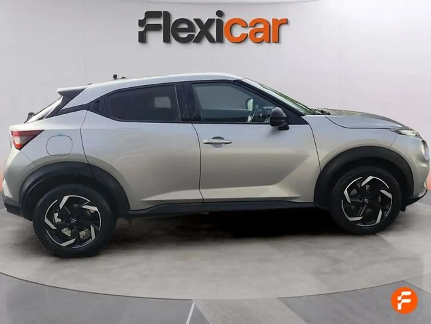 Nissan Juke DIG-T 84 kW (114 CV) 6M/T N-Connecta Gris - 2