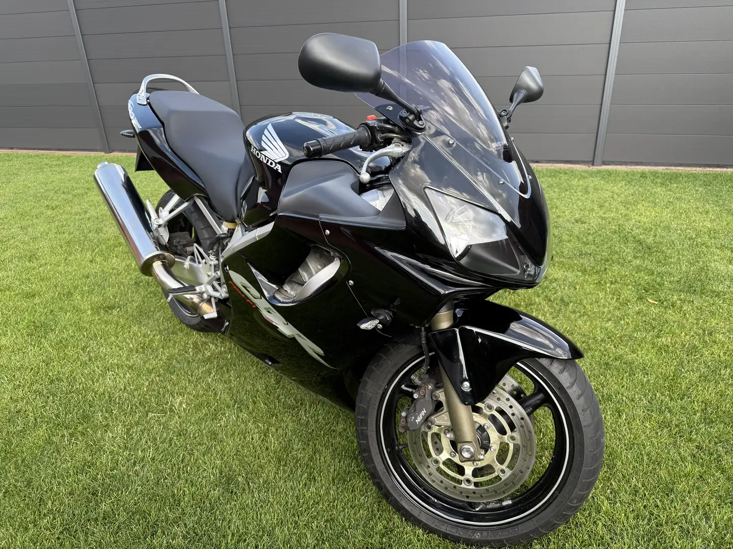 Honda CBR 600 F, PC35 Noir - 1