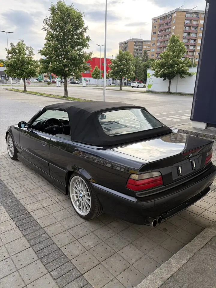 BMW 320i Cabrio Sport-Edition, foto 2