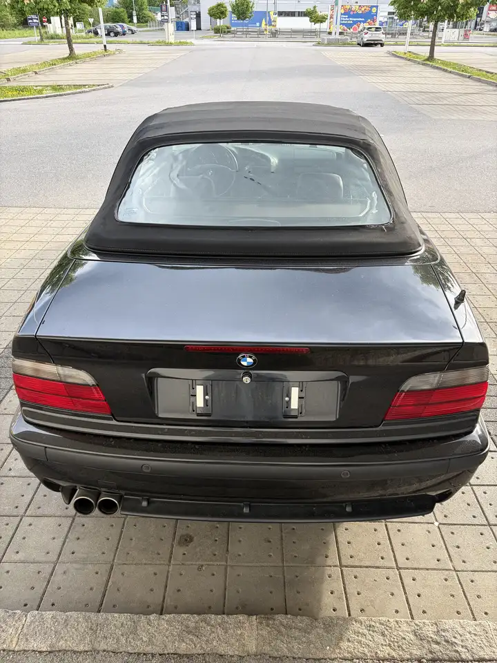 BMW 320i Cabrio Sport-Edition, foto 7