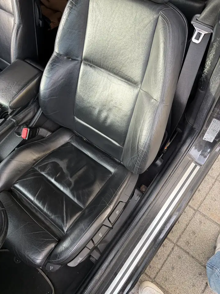 BMW 320i Cabrio Sport-Edition, foto 8