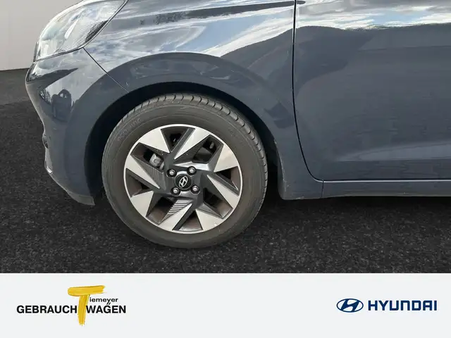 Hyundai I10 view 9