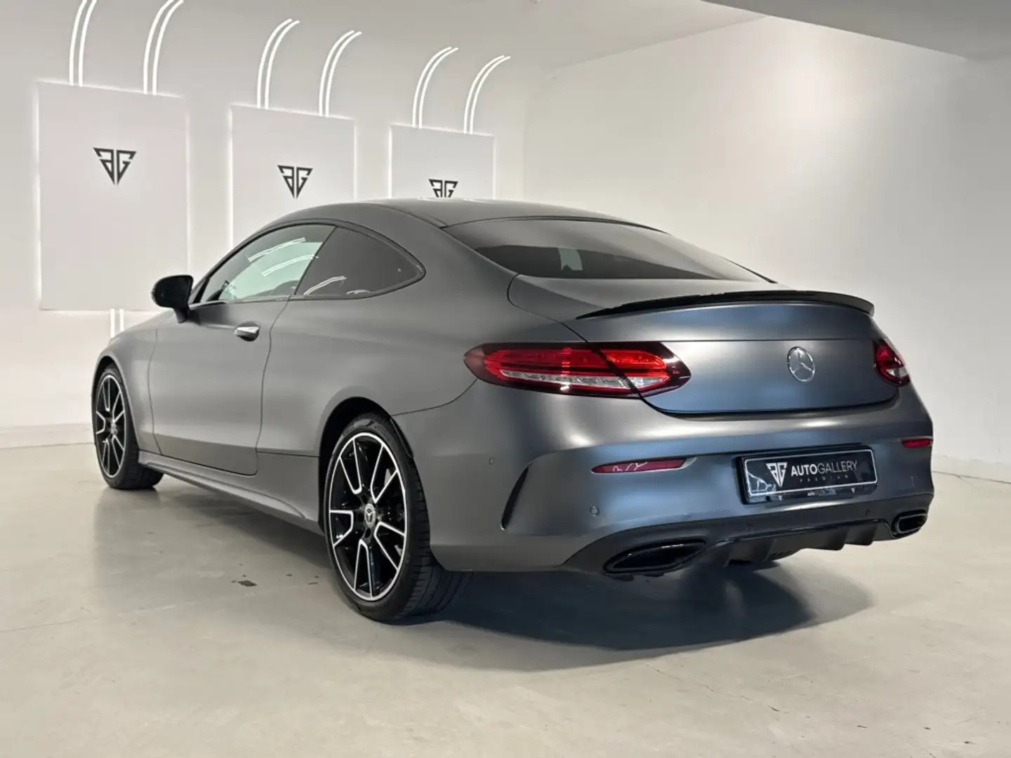 Mercedes-Benz C 300 Coupé 300d 9G-Tronic Gris - 2