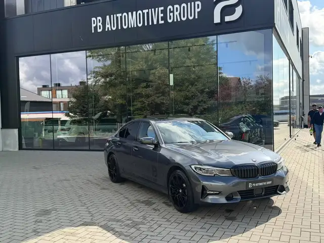 BMW 330 Laser-Stoelverw Voor/Achter-Pano-Head Up-Elekzetels+Geheugen-360°Cam-H&K Soundsystem-Acc-Sfeerverlichting-Stuurverwarming