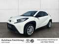 Toyota Aygo X 1,0 VVT-i X-Play Schalter 5t. Weiß - thumbnail 1