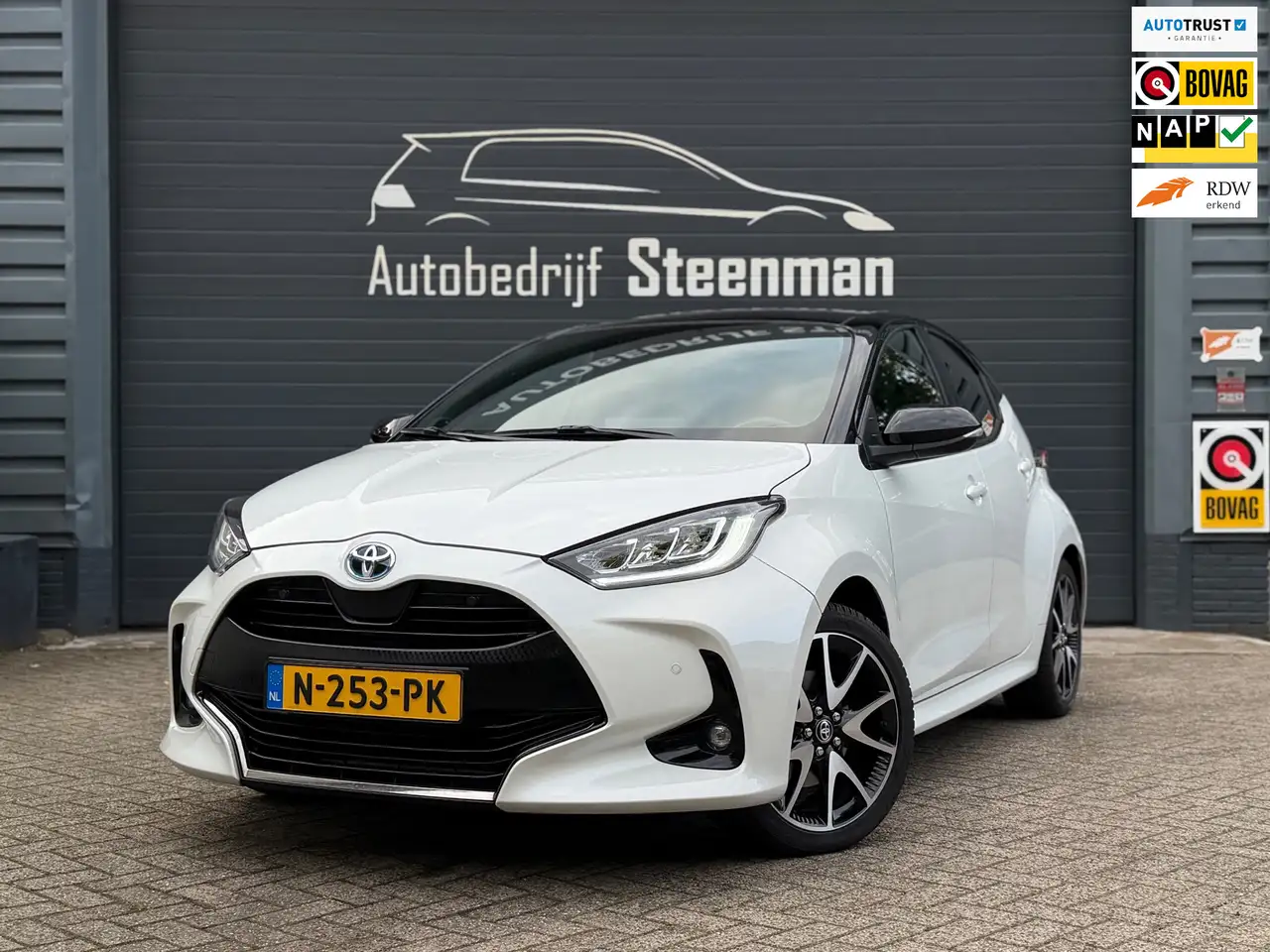 Toyota Yaris 1.5 Hybrid Executive HUD JBL Trekhaak