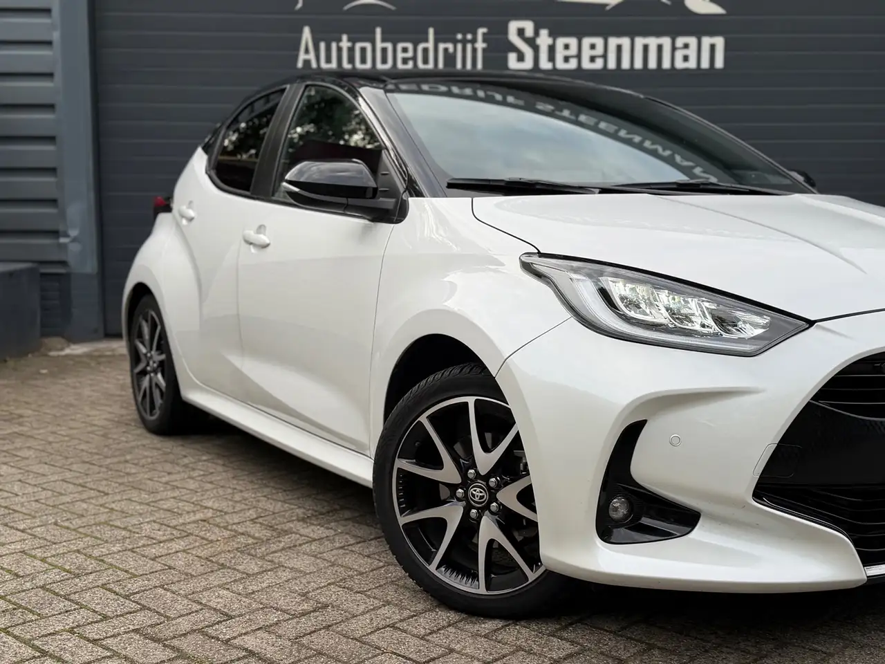 Toyota Yaris 1.5 Hybrid Executive HUD JBL Trekhaak, миниатюра 7