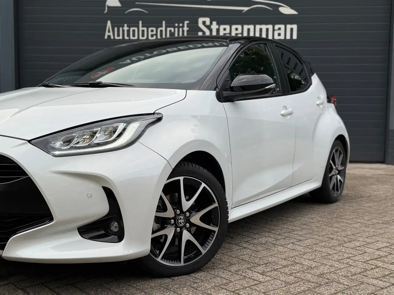 Toyota Yaris 1.5 Hybrid Executive HUD JBL Trekhaak, миниатюра 4