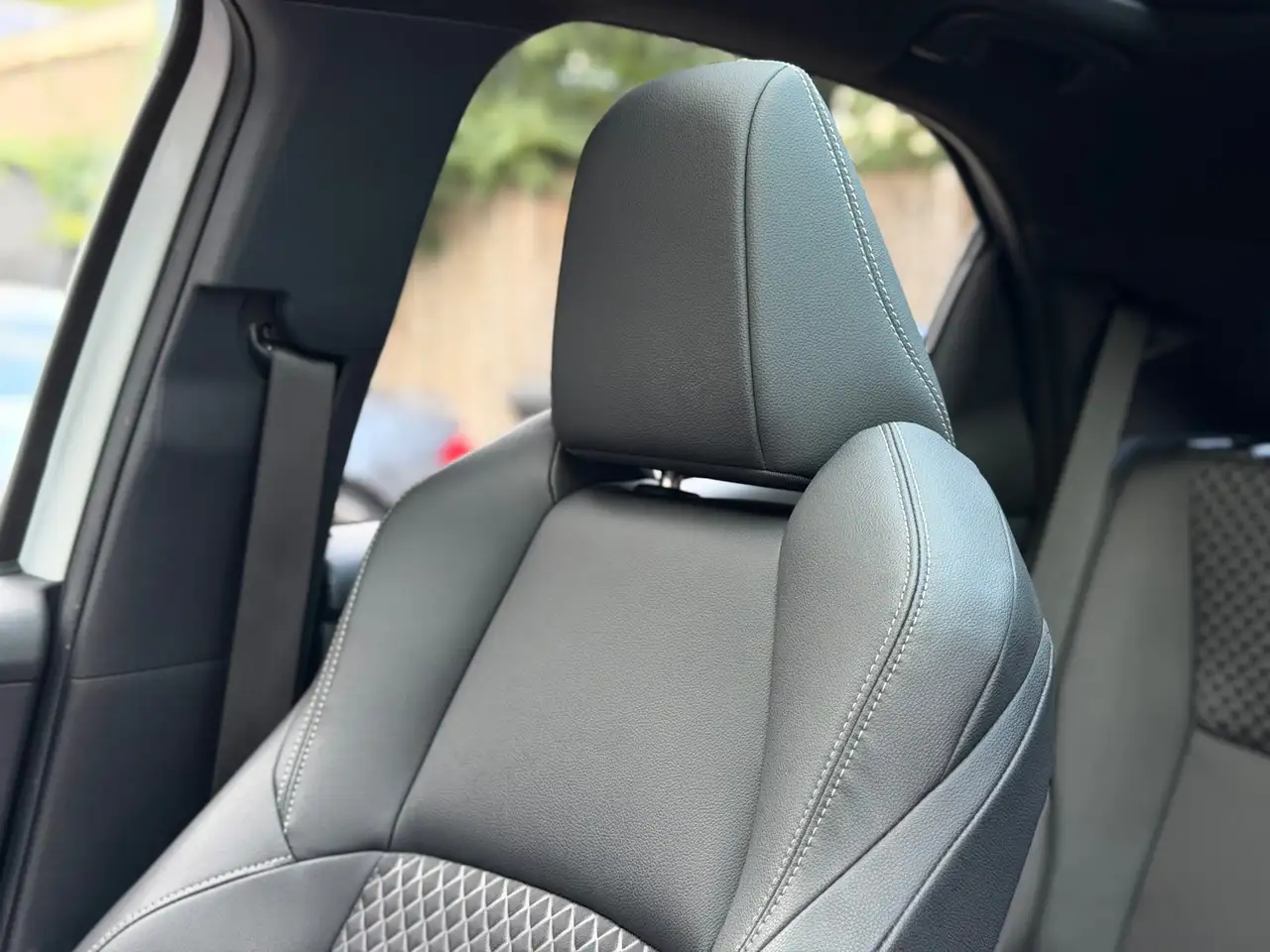 Toyota Yaris 1.5 Hybrid Executive HUD JBL Trekhaak, миниатюра 27