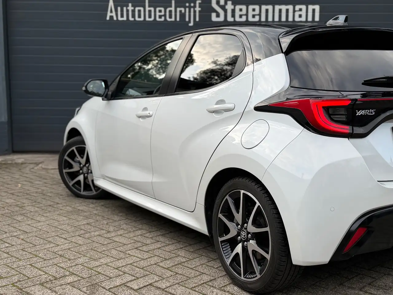 Toyota Yaris 1.5 Hybrid Executive HUD JBL Trekhaak, миниатюра 8