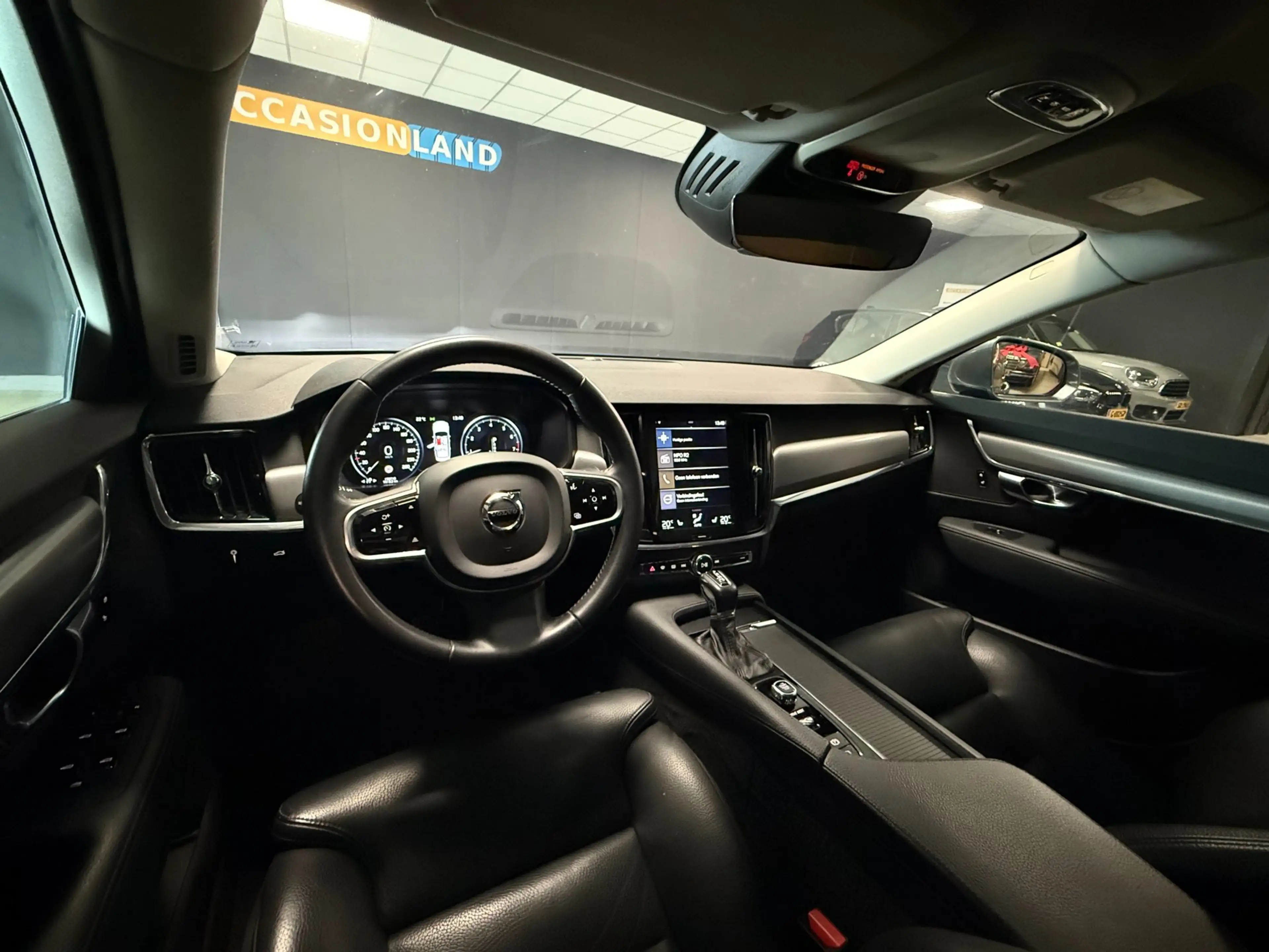 Volvo S90 2.0 T4 Momentum+|NAP|LED|PDC|CAMERA|LEDER|STOELV|D — photo 9