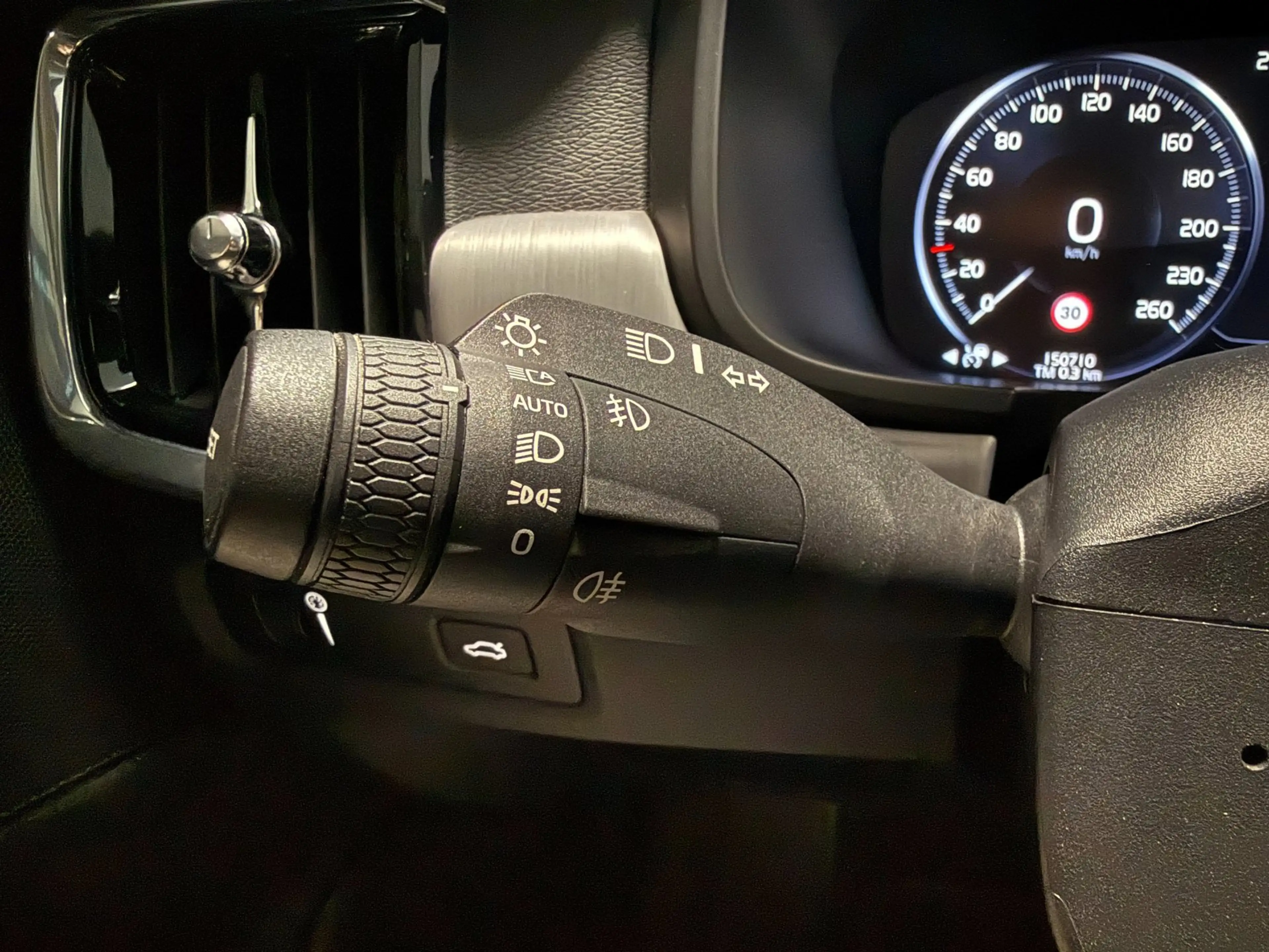 Volvo S90 2.0 T4 Momentum+|NAP|LED|PDC|CAMERA|LEDER|STOELV|D — photo 15