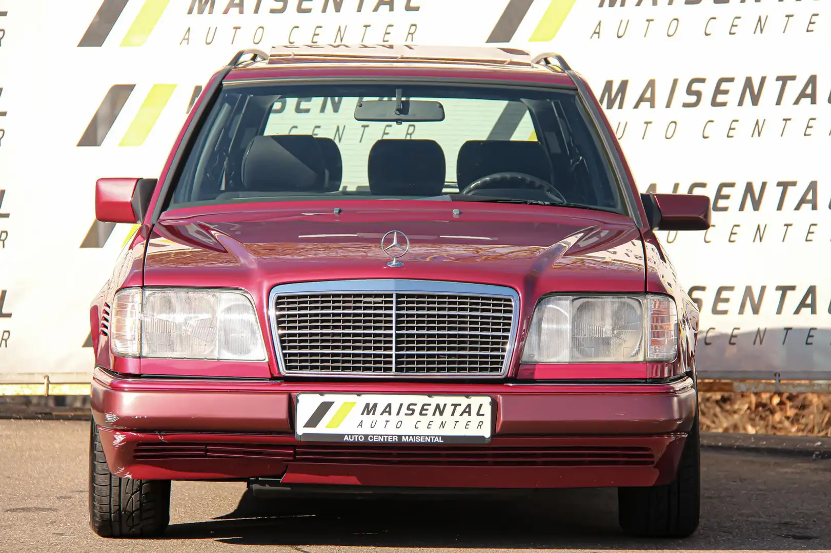 Mercedes-Benz E 220 TE / E(124.082)|S.Dach|AHK|ZV|Scheckhef. Rot - 2