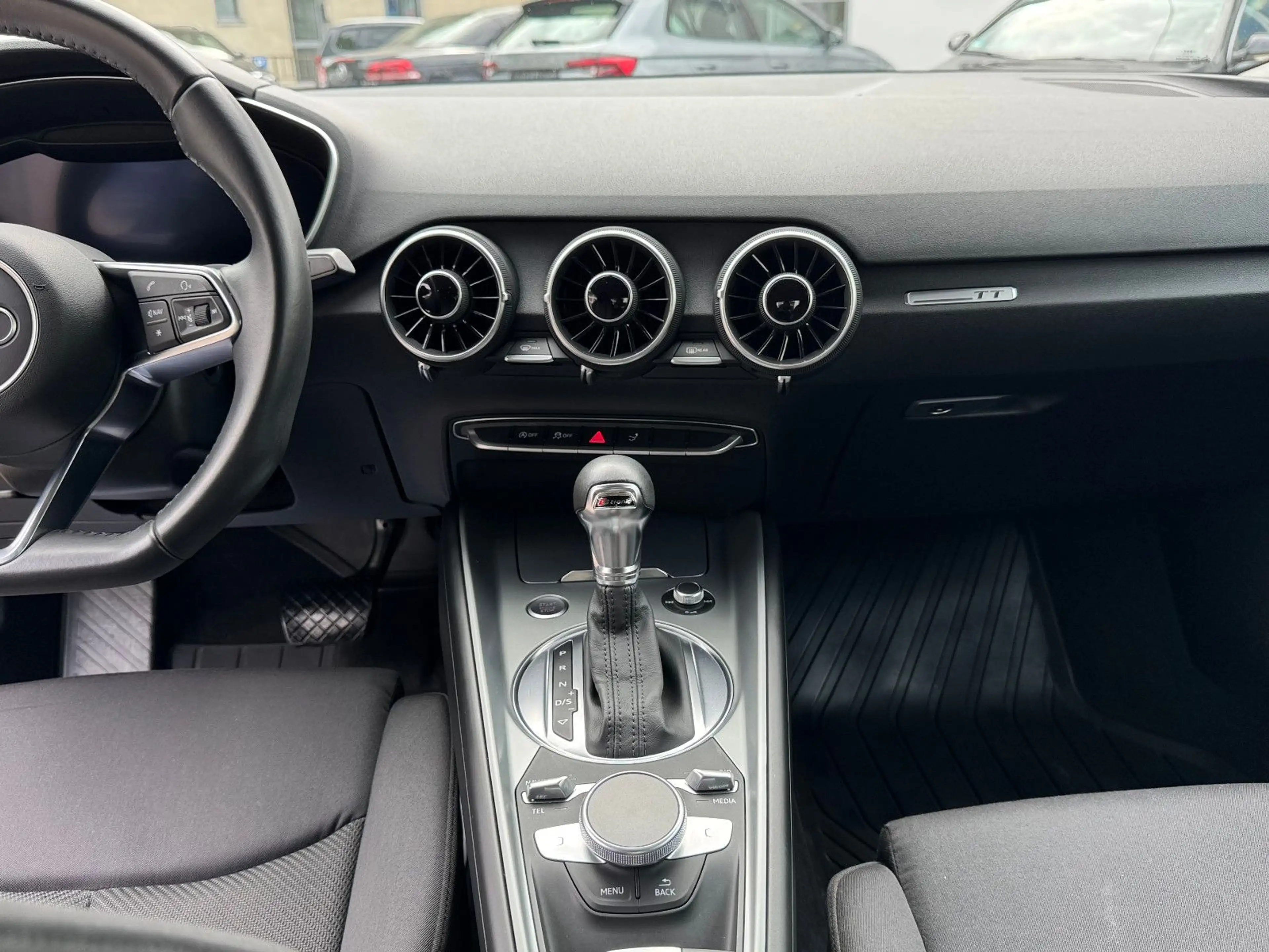Audi TT Coupe 1.8 TFSI S tronic|SHZ|PDC|MediaSound — photo 13