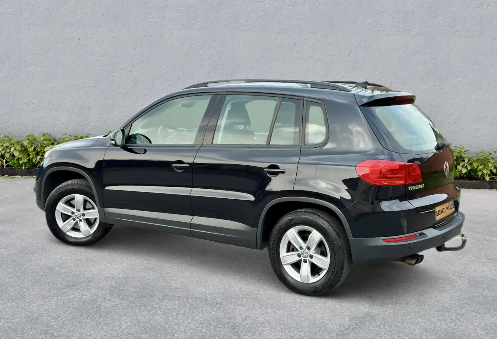 Volkswagen Tiguan 1.4 TSI 122 BlueMotion Technology/ ETAT NEUF - 2