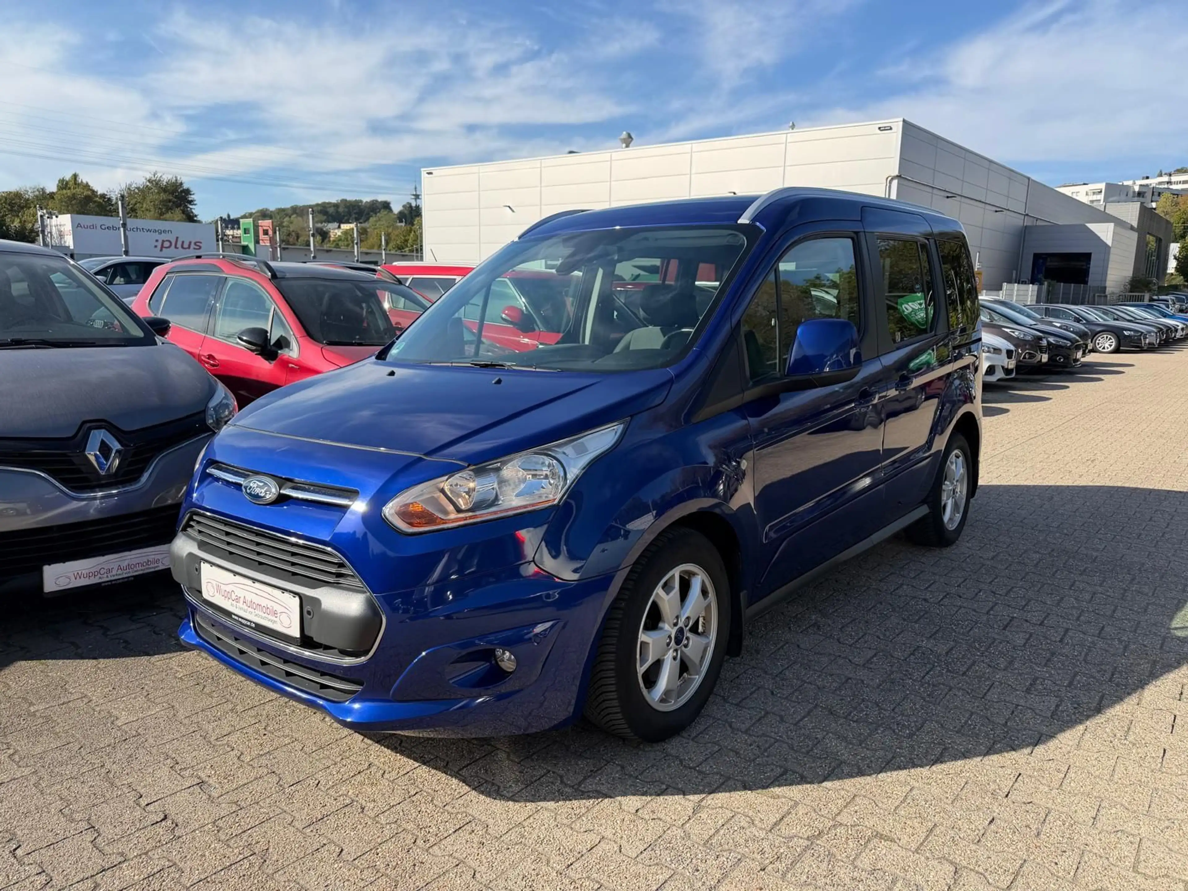 Ford Tourneo Connect Titanium PANO*KLIMAAUT*TEMP*AHK*