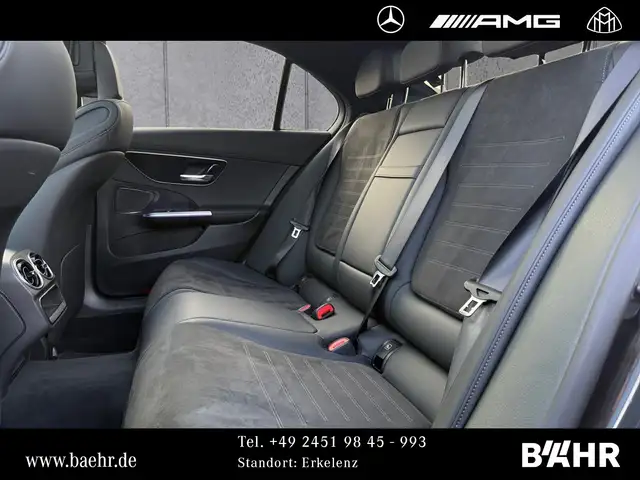 Mercedes-Benz C-Class view 9