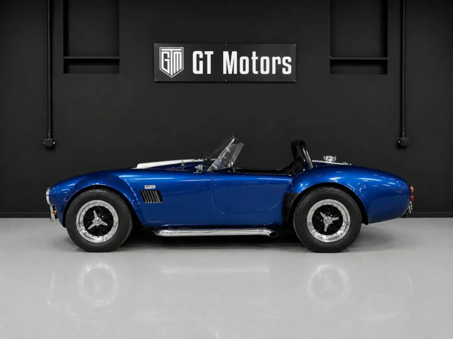 AC Sonstige NUMERO 1 V8 Blau - 2