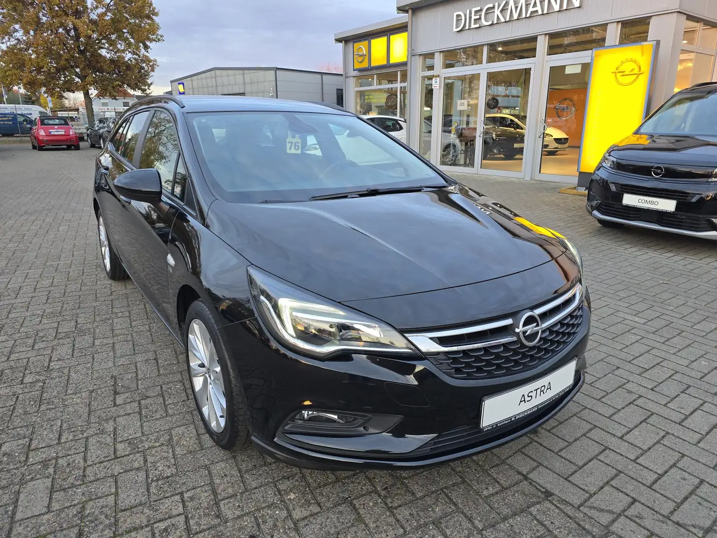 Opel Astra Astra ST 120 Jahre SHZ PDC AHK Intellilink 4 Zyl. Negro - 2