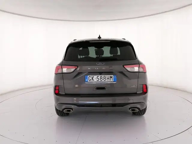 Ford Kuga view 4