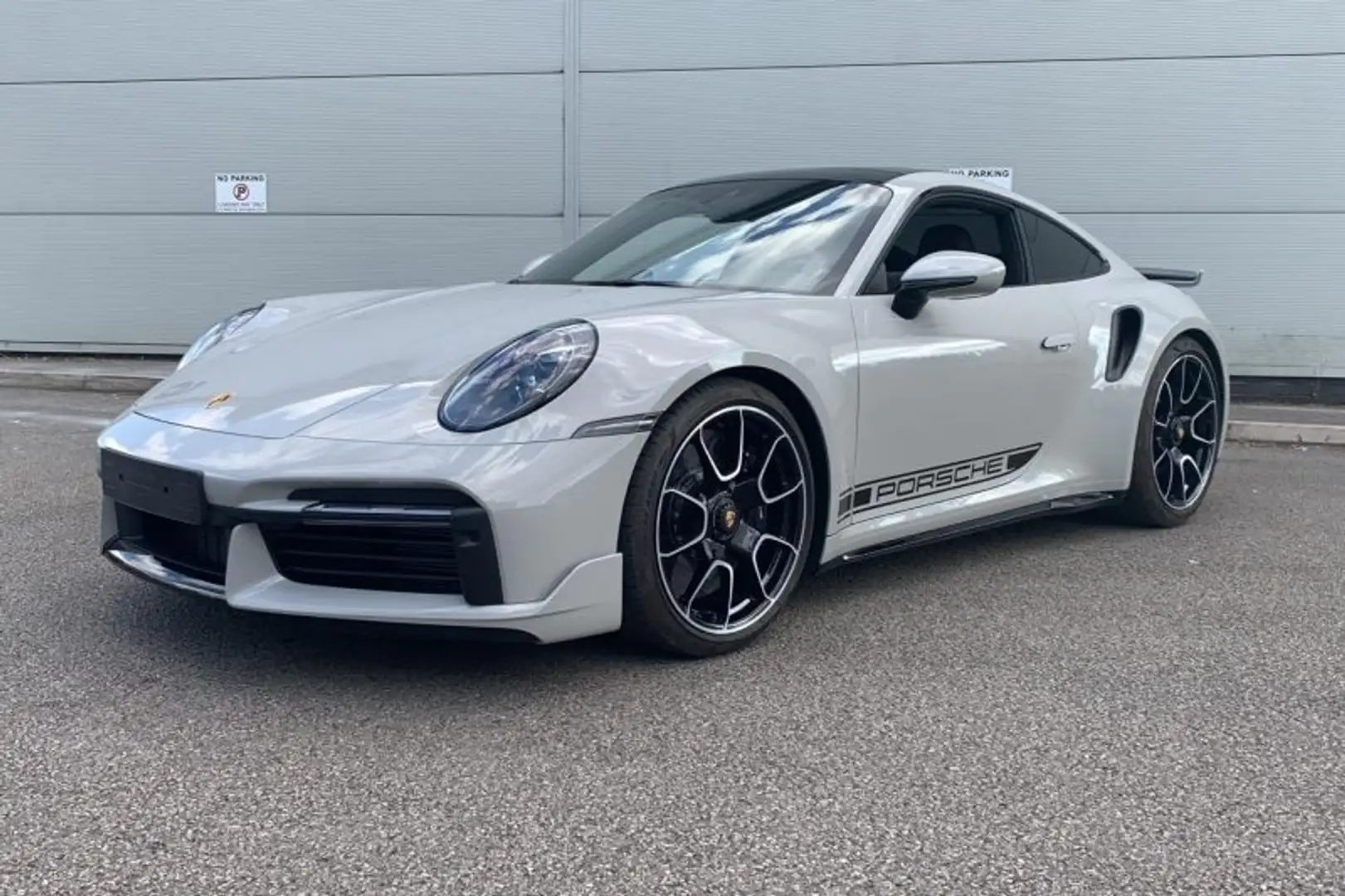 Porsche 992 Turbo Coupé PDK Grijs - 2