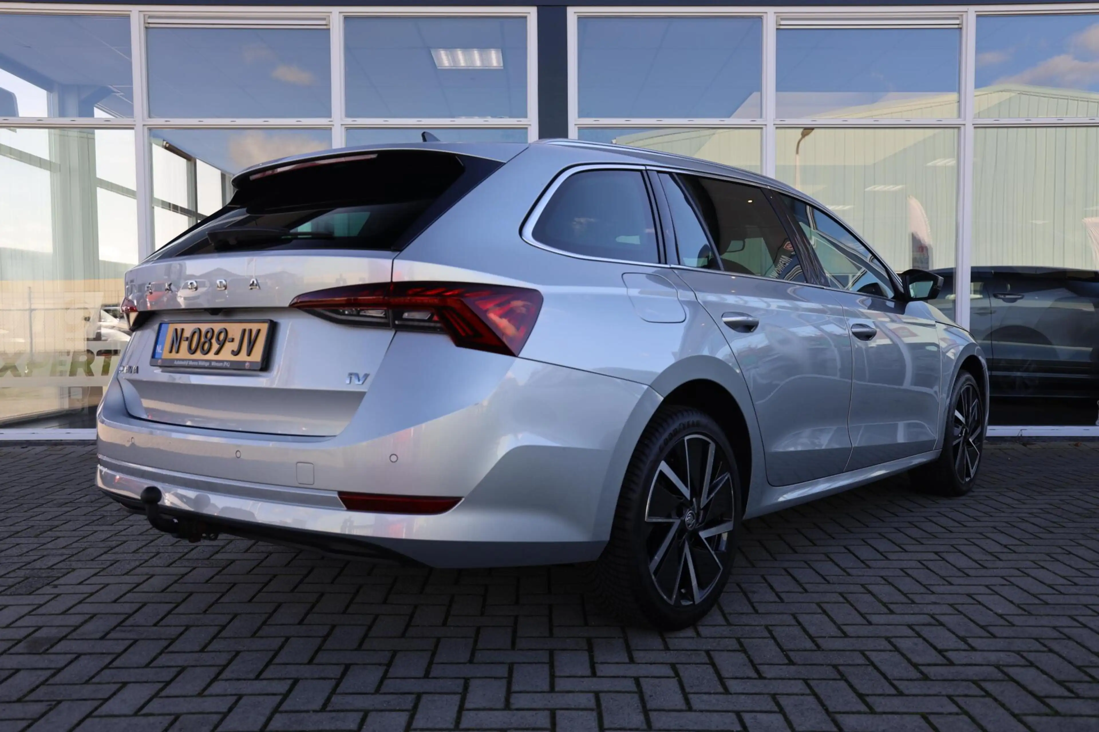 Skoda Octavia Combi 1.4 TSI iV PHEV Business Edition|Trekhaak|Di — photo 3