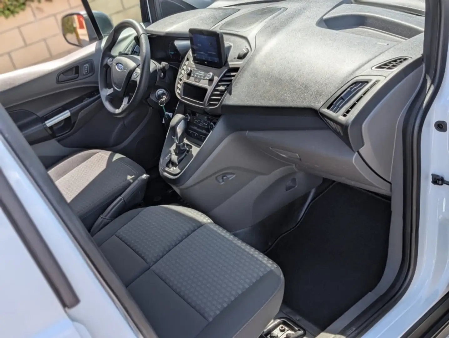 Ford Connect Comercial FT 240 Van L2 S&S Trend Aut. 120 Blanco - 1