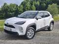 Toyota Yaris Cross Hybrid 116 1.5 VVT-i AWD-i Comfort "Allrad" RFK Weiß - thumbnail 1
