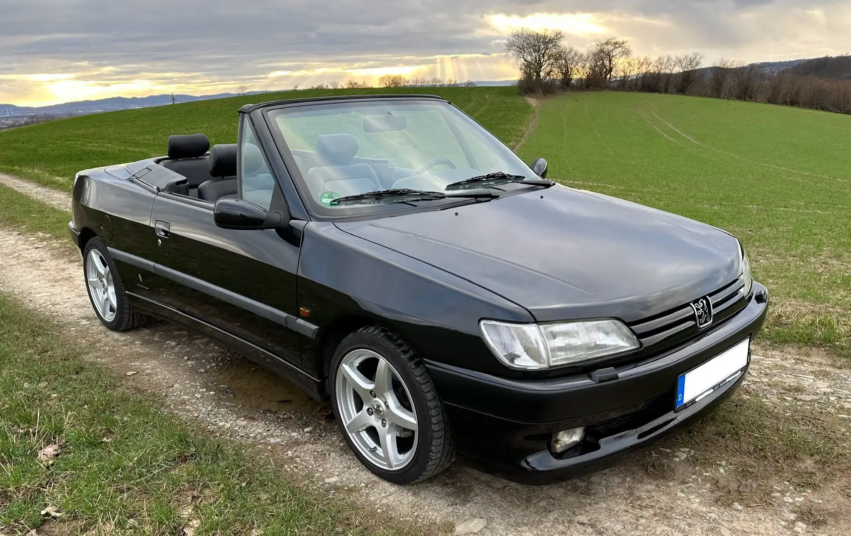 Peugeot 306 Cabriolet 2.0 schwarz Top-Zustand Zwart - 1