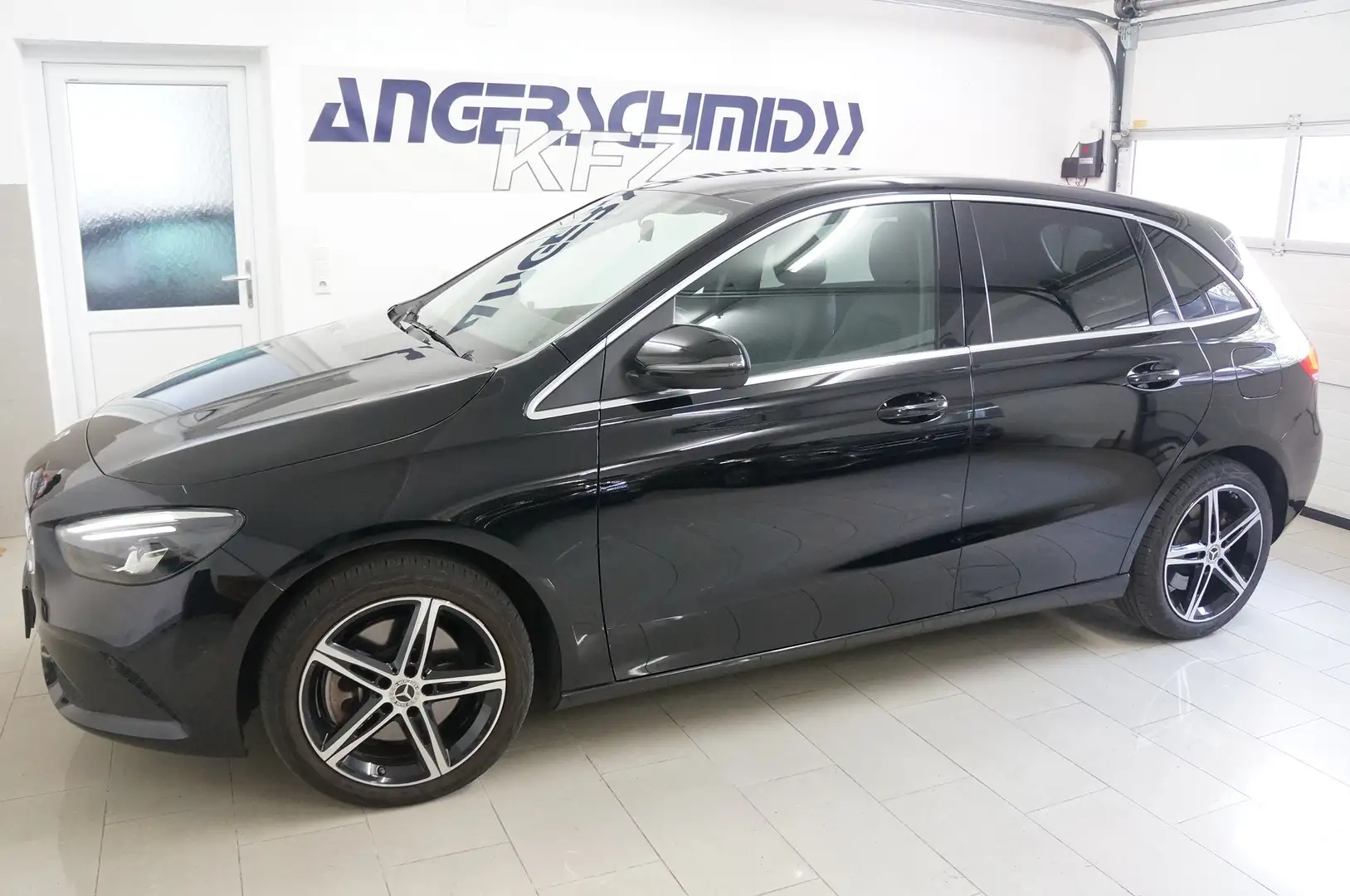 Mercedes-Benz B 250 e Progressive Line - Plug-in Hybrid - Erstbesitz Чорний - 2