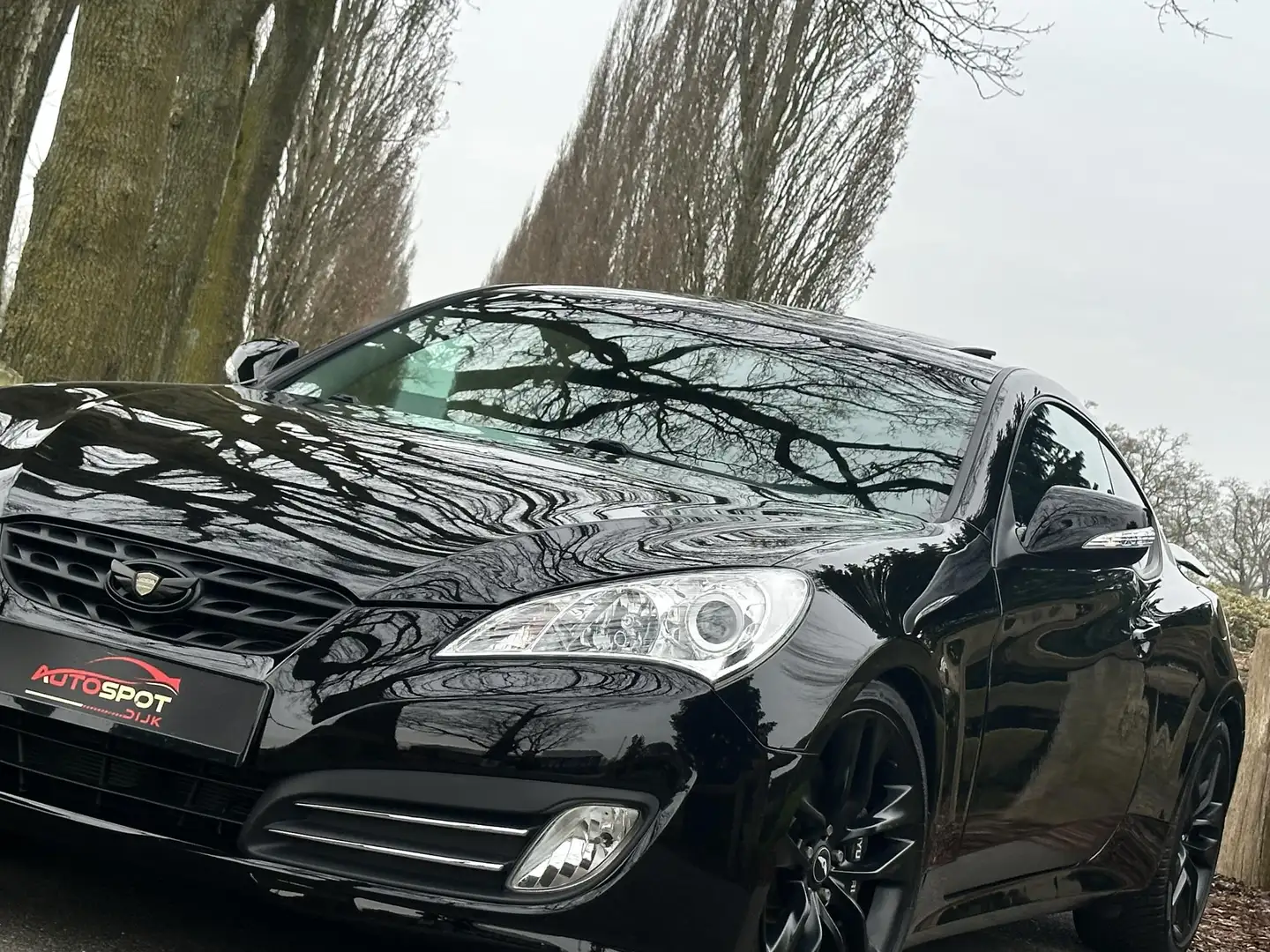 Hyundai Genesis Coupe 3.8 V6 Negro - 2
