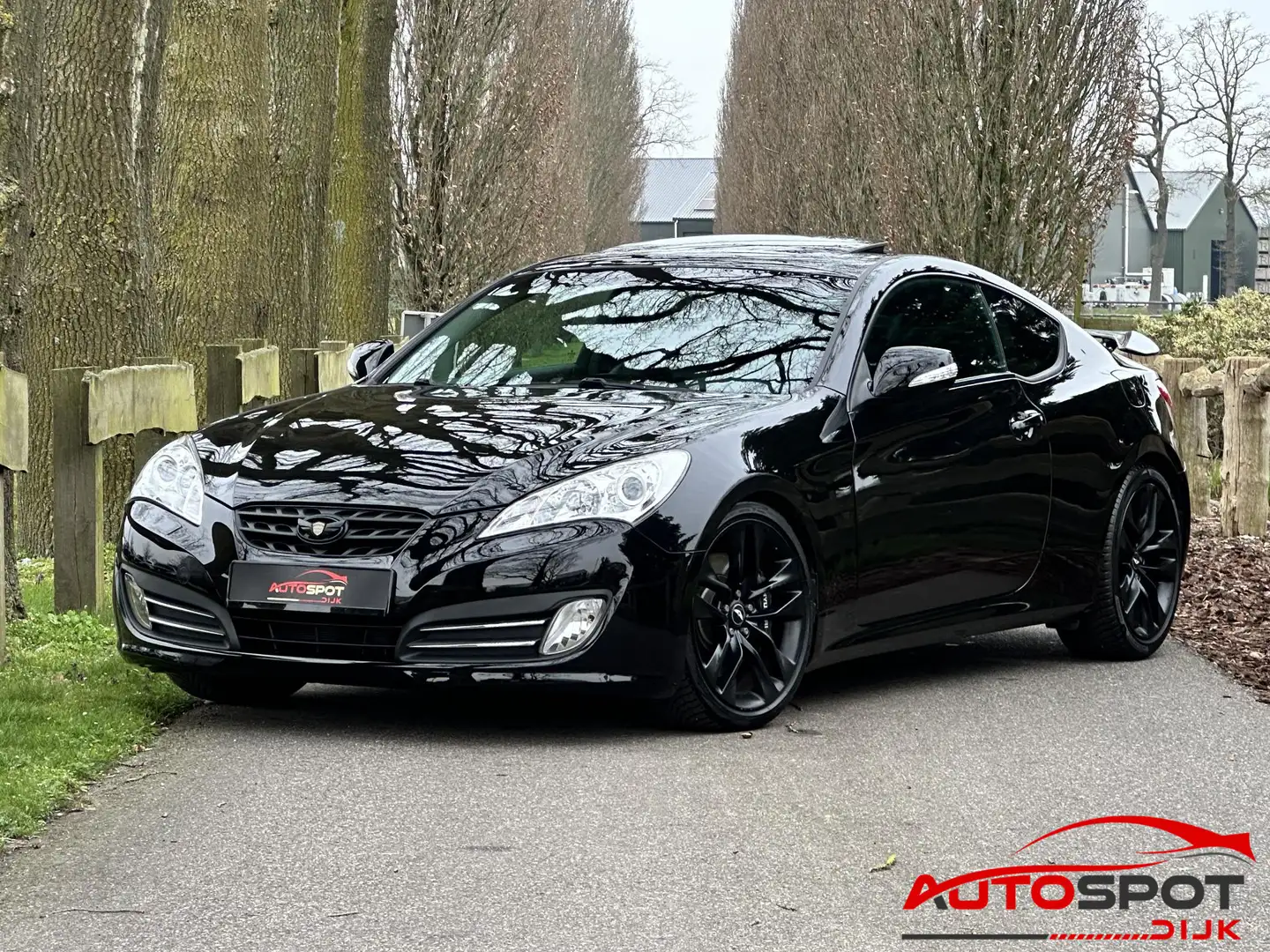 Hyundai Genesis Coupe 3.8 V6 Negro - 1