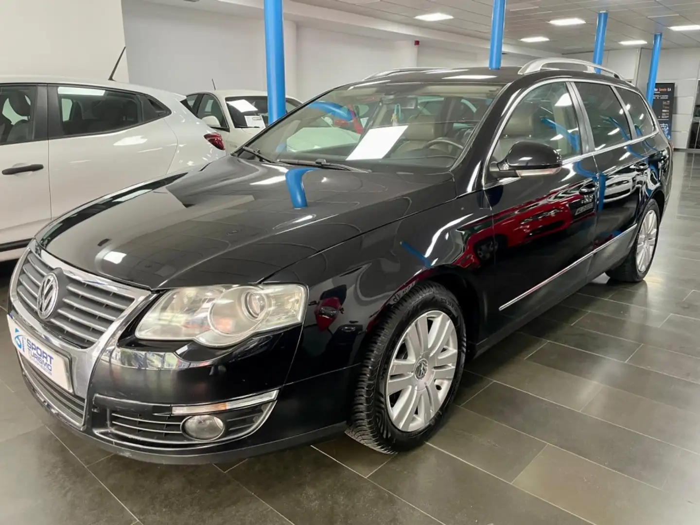 Volkswagen Passat Variant 2.0TDI Highline DSG Noir - 1