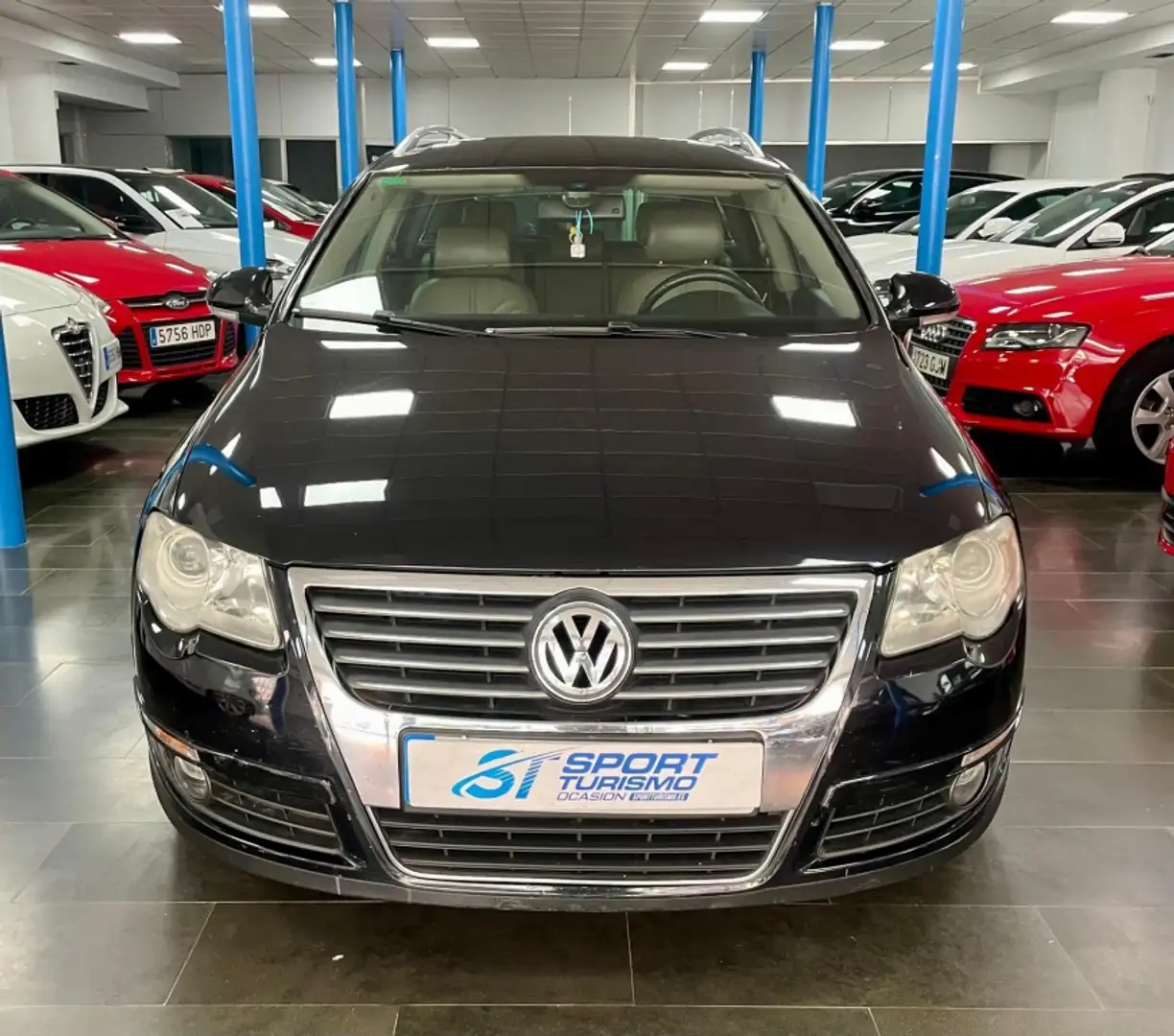 Volkswagen Passat Variant 2.0TDI Highline DSG Nero - 2