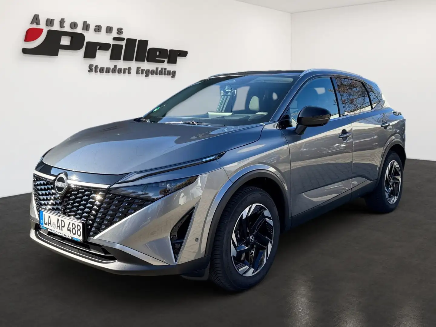 Nissan Qashqai 1.5VC-T ePOWER N-Connecta *SHZ*HUD*LED Grau - 1