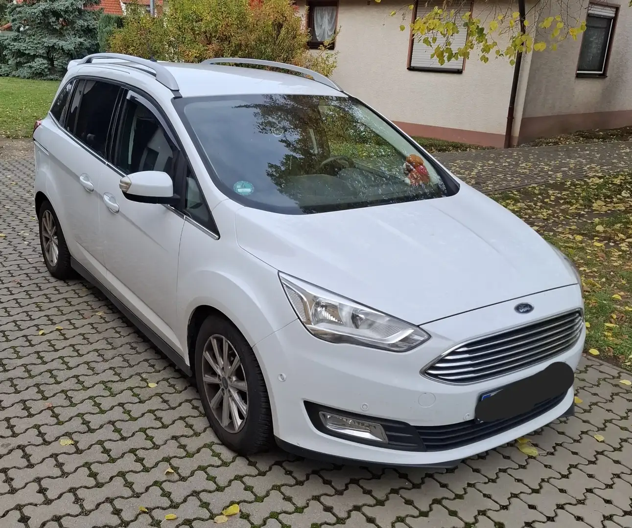 Ford Grand C-Max 1.5 EcoBoost Start-Stopp-System Titanium Weiß - 1