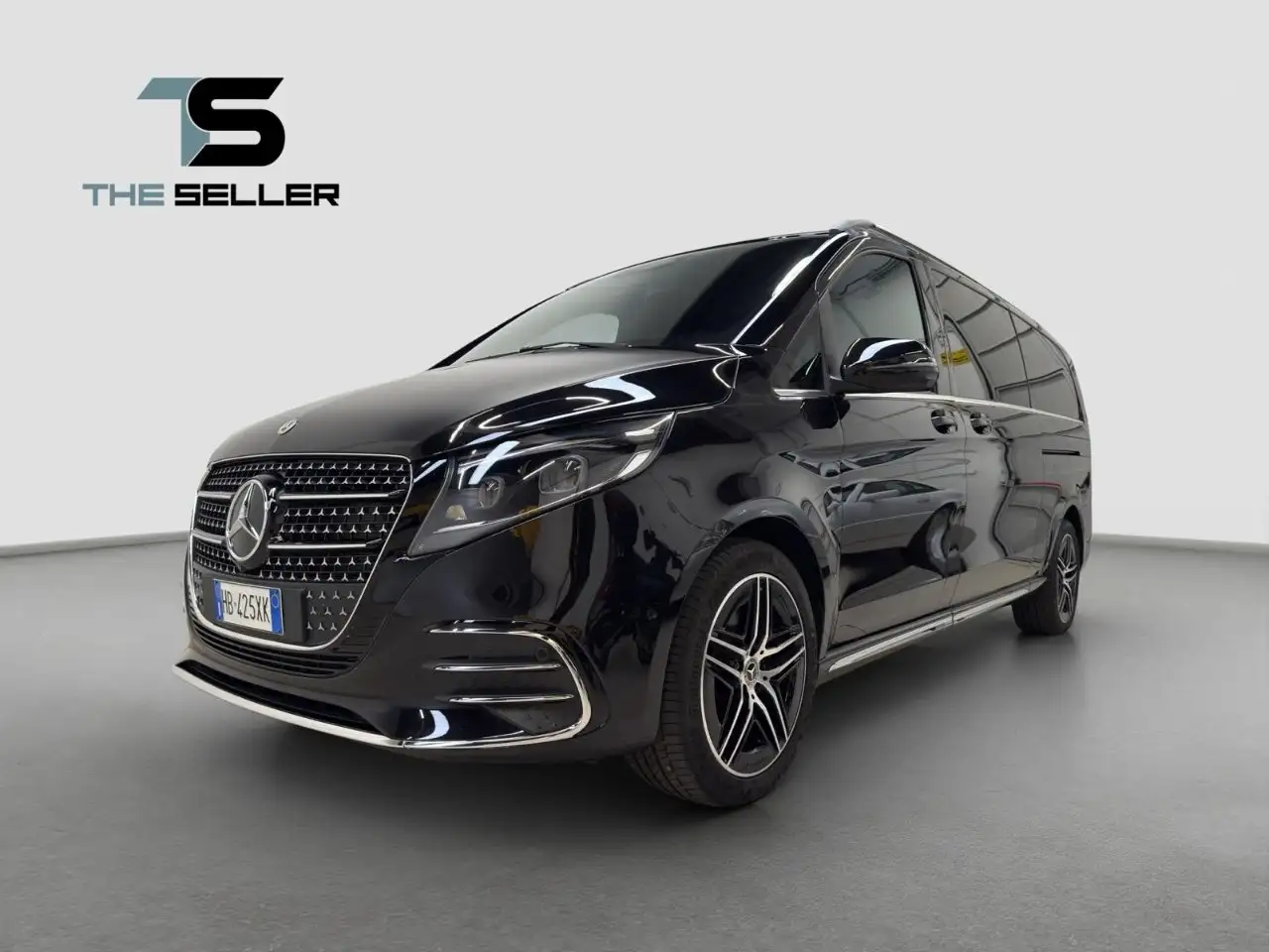 Mercedes-Benz V-Class 2026