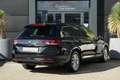 Volkswagen Passat Variant 1.5 eTSI Business 150pk Navigatie/Trekhaak/Parkeer Zwart - thumbnail 2